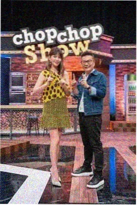 沙丘上的里程标与手写数字意象